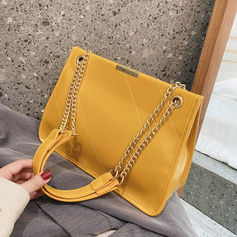 Chain shoulder messenger bag