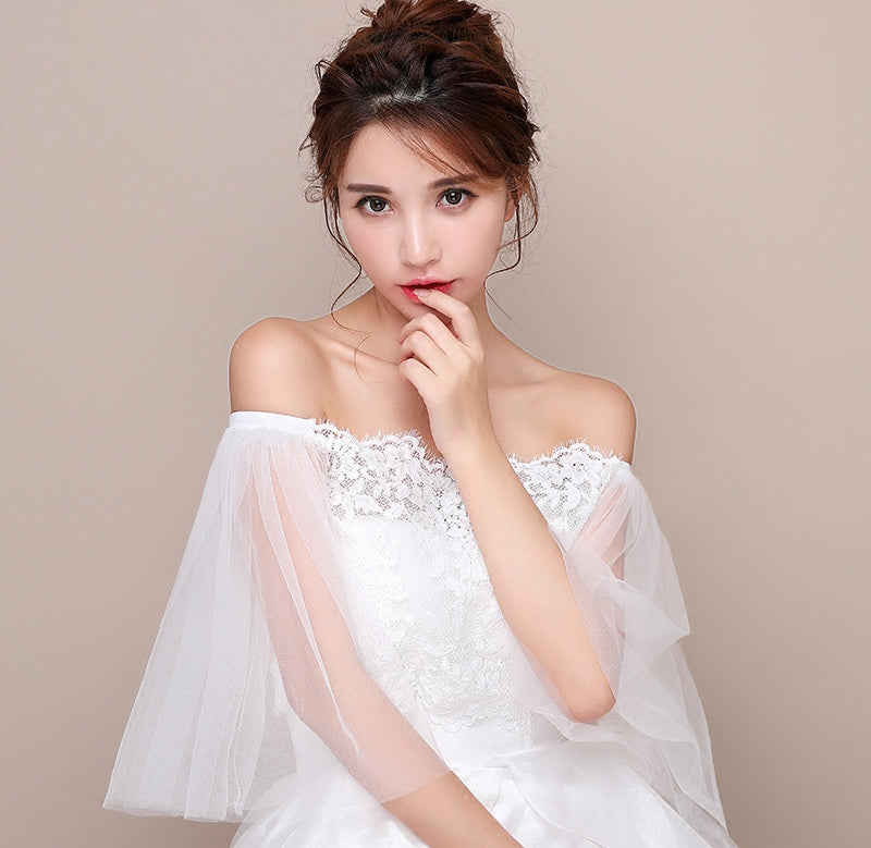 One-shoulder lace bride shawl