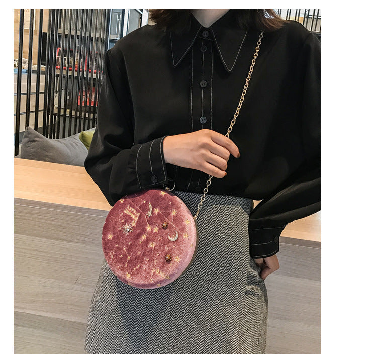 One-shoulder crossbody bag