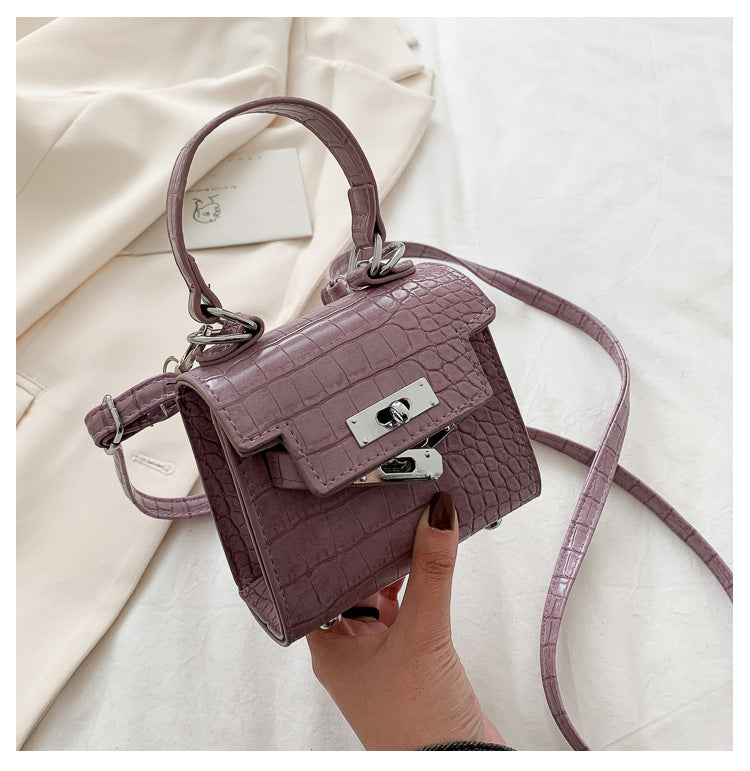Net red fashion shoulder messenger bag