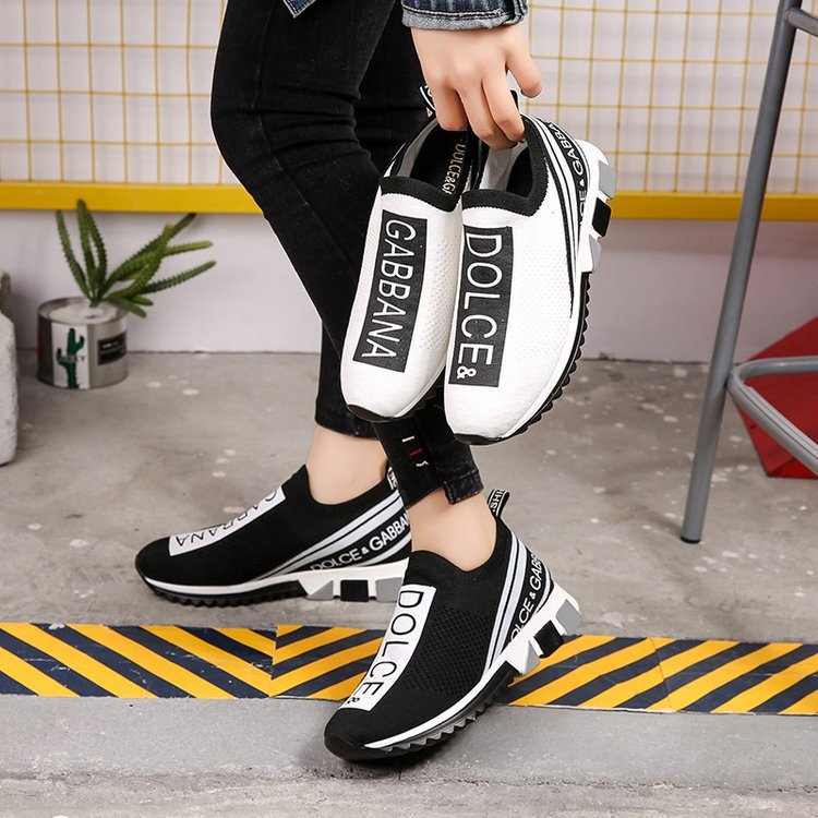 Fly-vævede, åndbare sneakers med rund tå