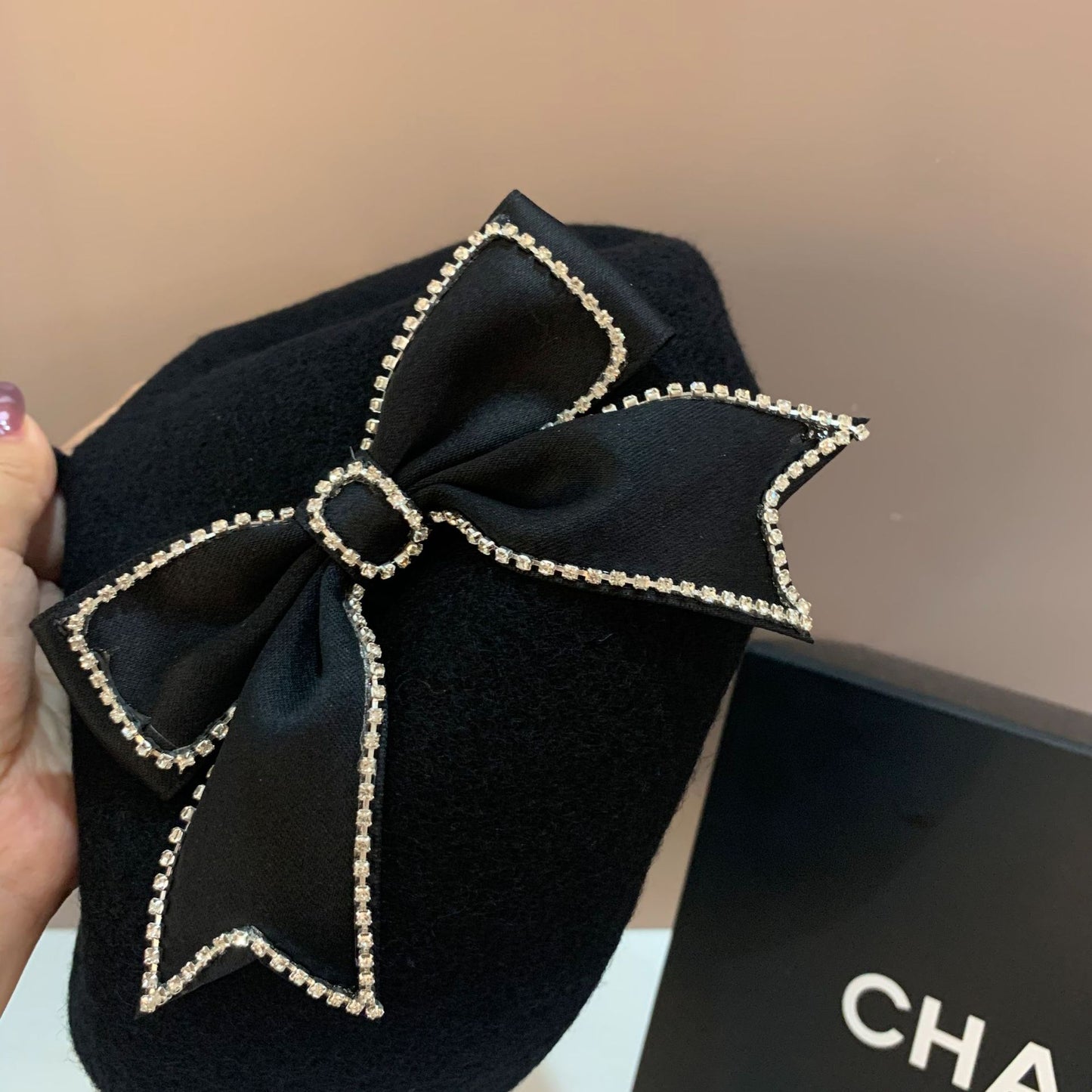 Autumn And Winter Warm All-match Bow Wool Beret Hat