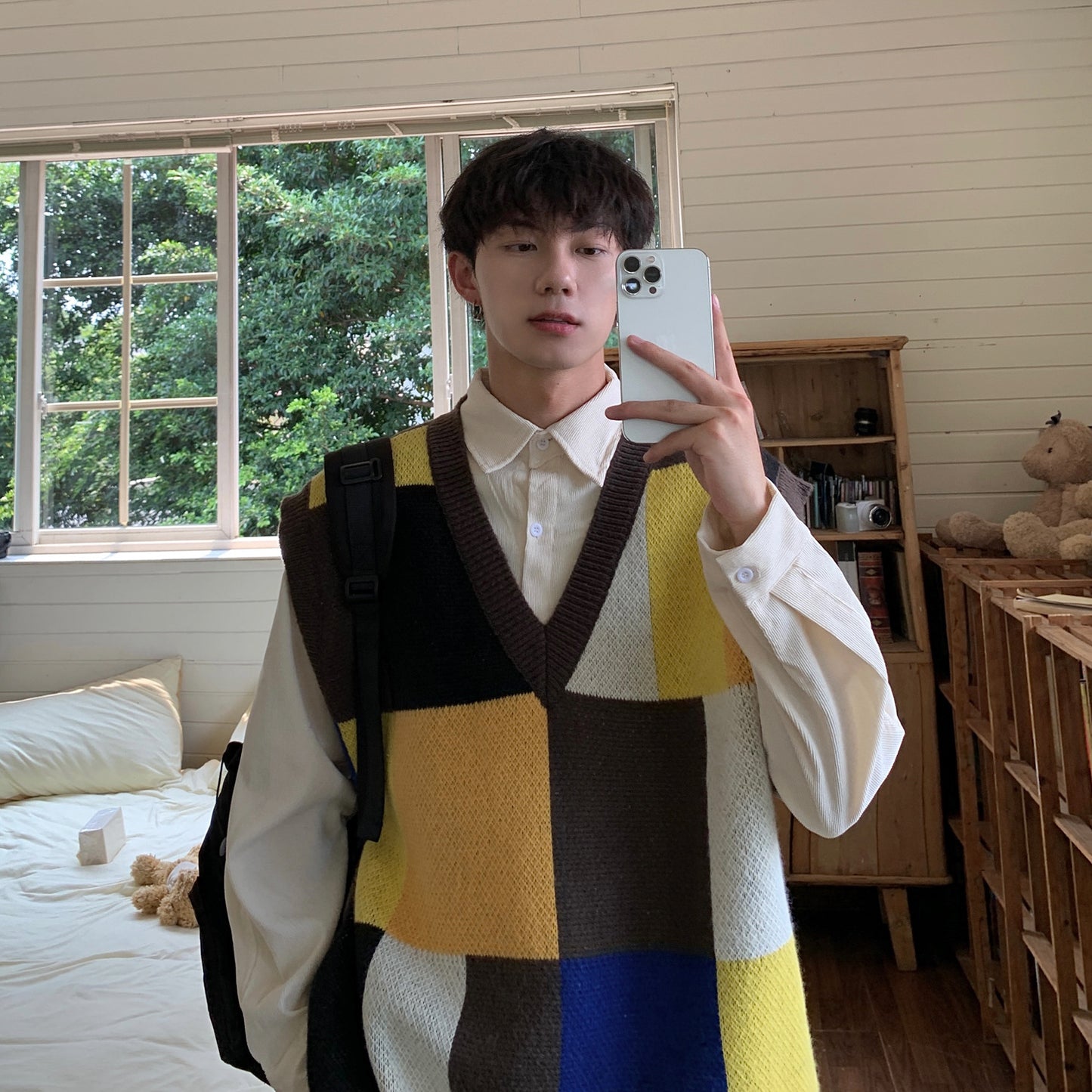 Contrast Color Collar V-neck Knitted Sweater Youth