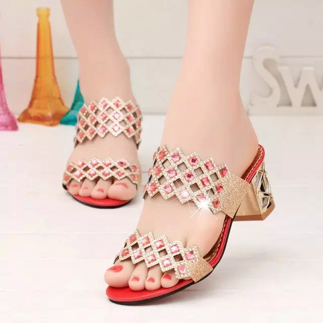 Openwork breathable chunky heel round toe sandals