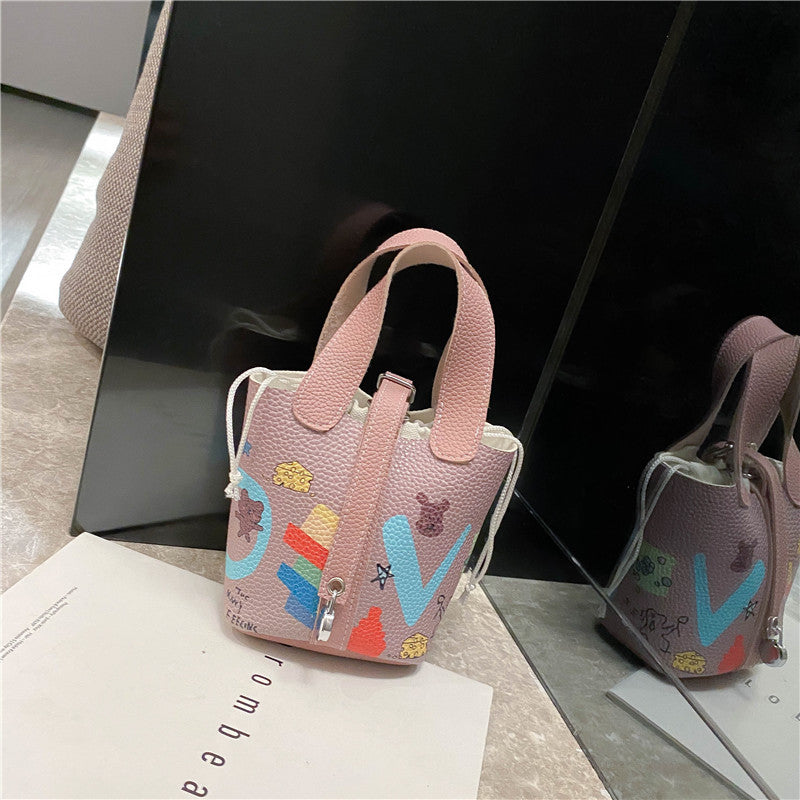 Female cartoon doodle diagonal bag