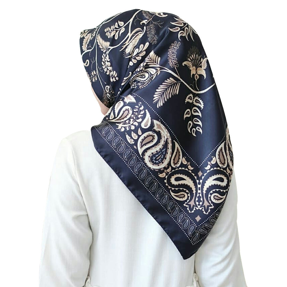 Explosive Leopard Printed Large Square Scarf