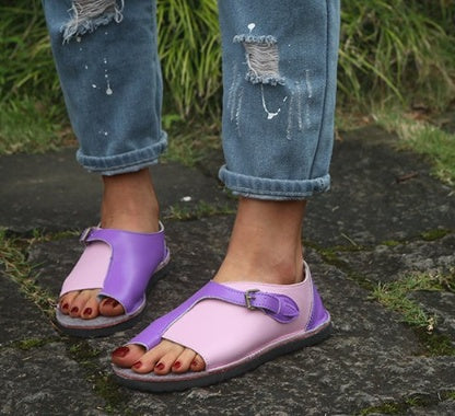 Toe colorblock flat sandals