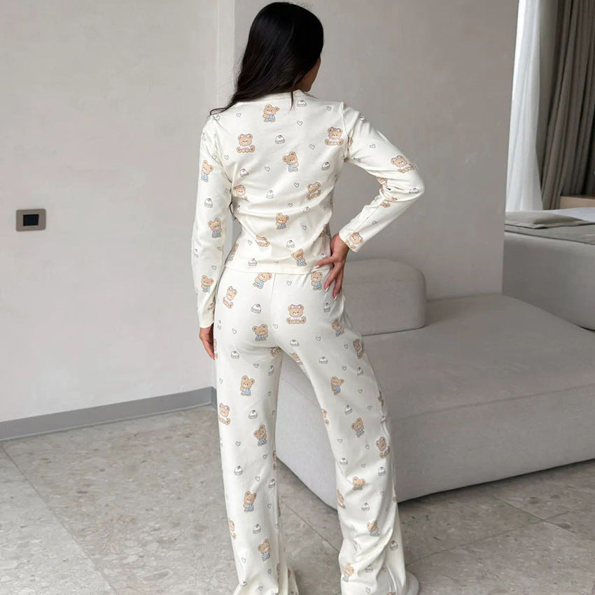 Fashionable Pajama Set With Bear Print Long-Sleeve Top And Long Pants
