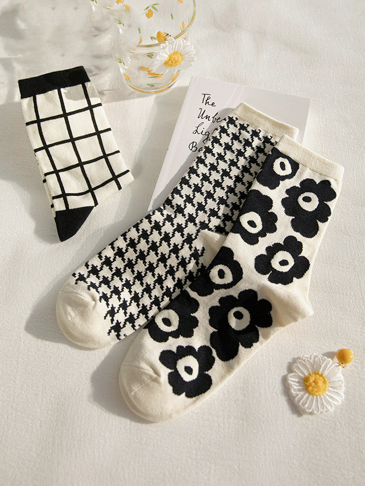 Female Socks In The Comfort Tube