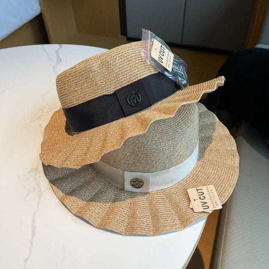 Women's Simple Wavy Flat Top Foldable Straw Hat
