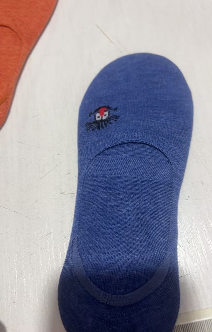 Funny embroidered shallow mouth invisible boat socks
