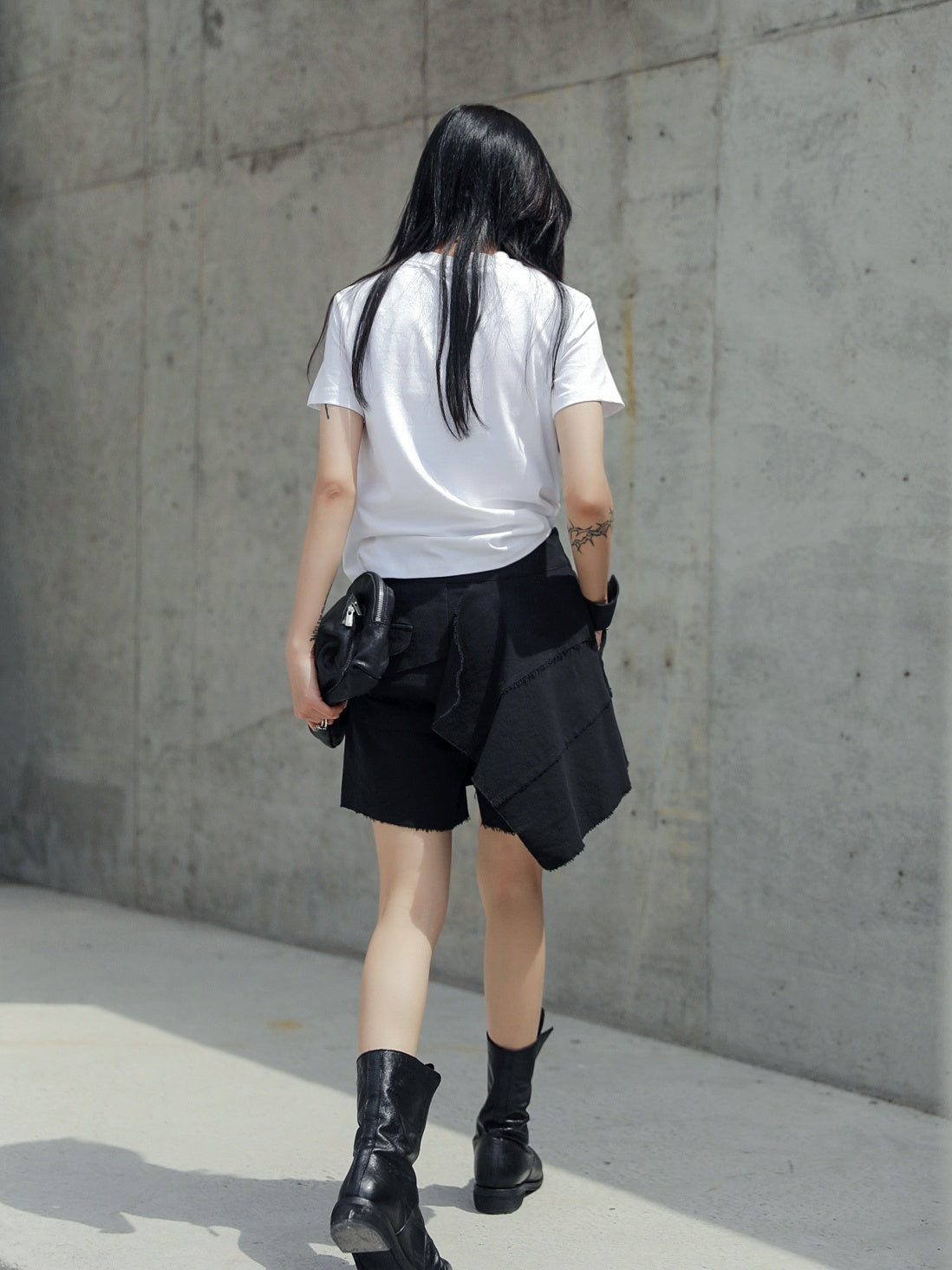 Summer New Dark Style Designer Personality High-waist Cut Shorts Women