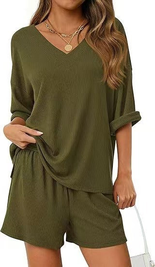 Womens Casual Commuter Two-Piece Set Short-Sleeve T-Shirt And Cropped Shorts