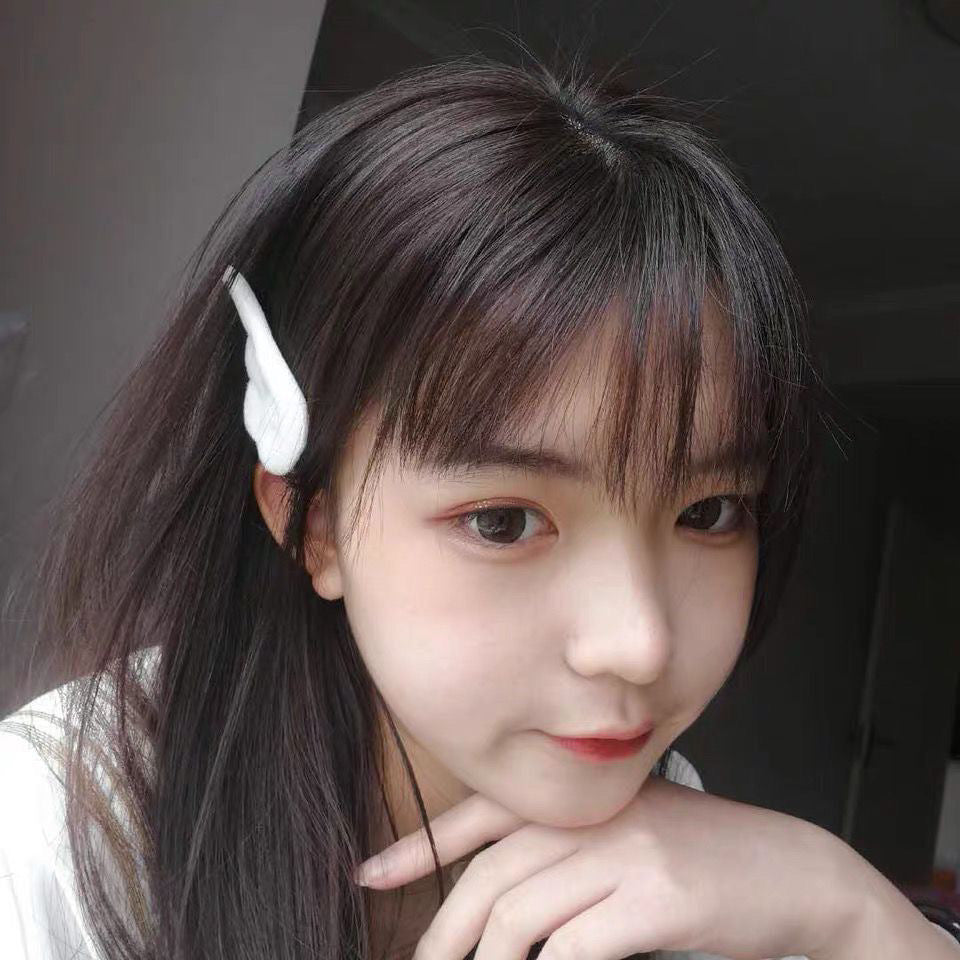 Plush angel wings hairpin headdress