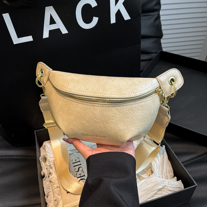 Stylish Casual Shoulder Bag With A Wide Strap For Crossbody Wear