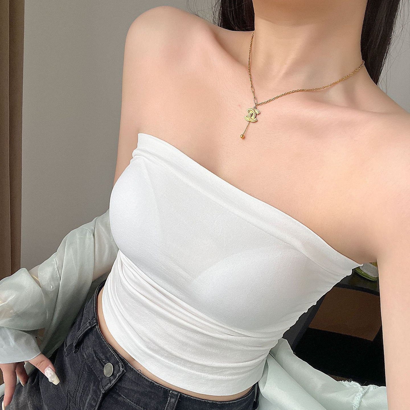 Strapless Bustier Vest With A Fashionable Open-back Design