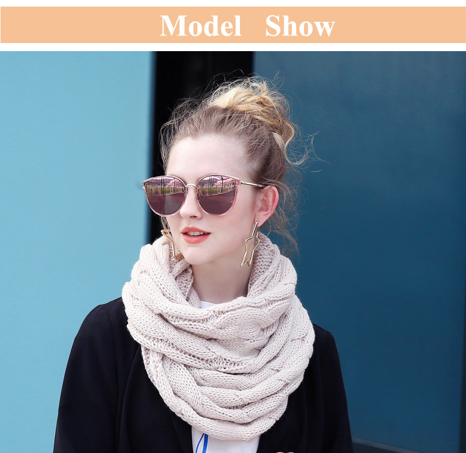 Women's knit collar