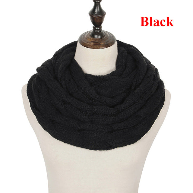 Women's knit collar