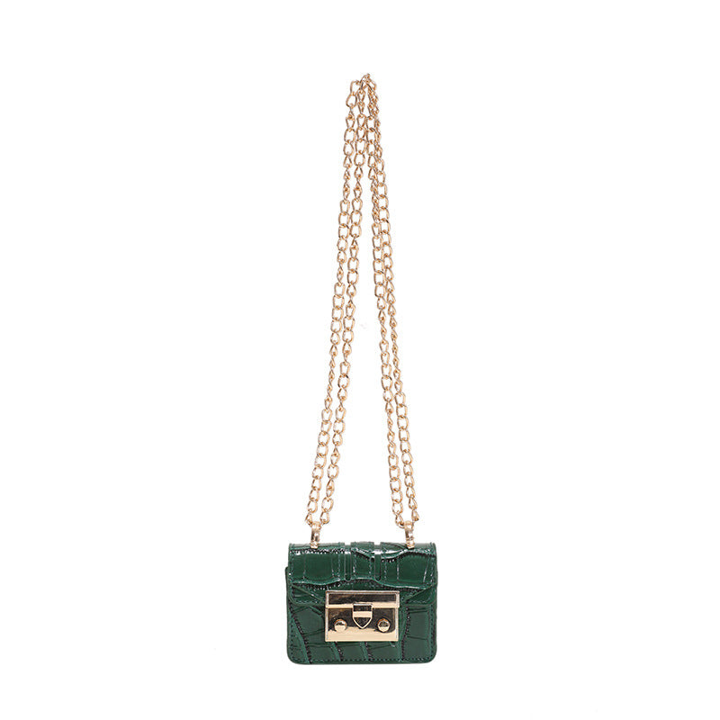 New Trendy Patent Leather Fashion Chain Messenger Bag