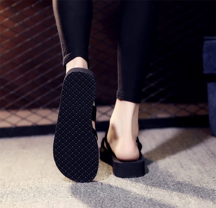 Women's slip-on sandals