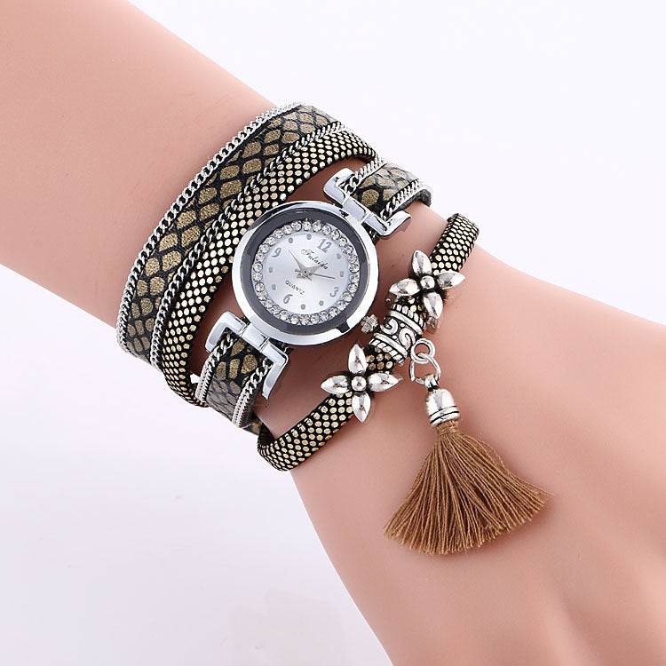 Ladies Hand Flower Tassel Popular Quartz Watch