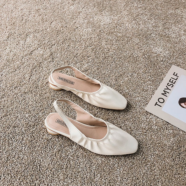 Retro round low heel shoes