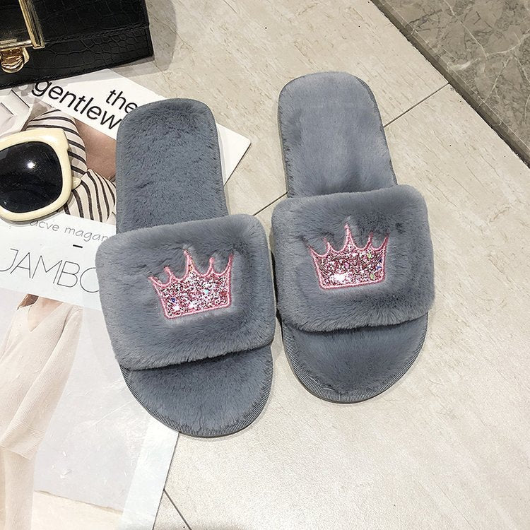 Slip on slippers for women with soft bottom in autumn