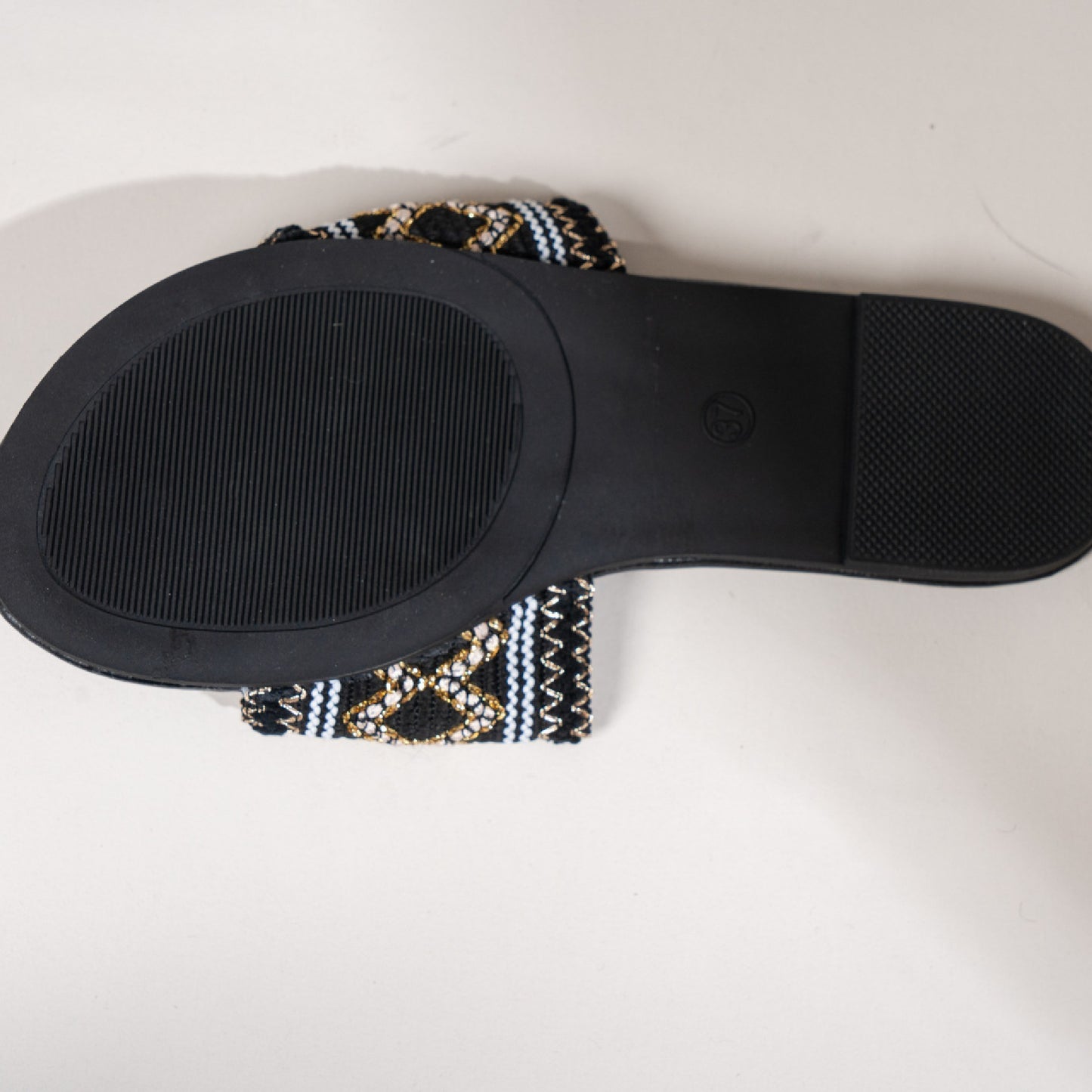 Korean Version Of Foreign Trade Flat Bottom Large Yards A Word Slippers Female