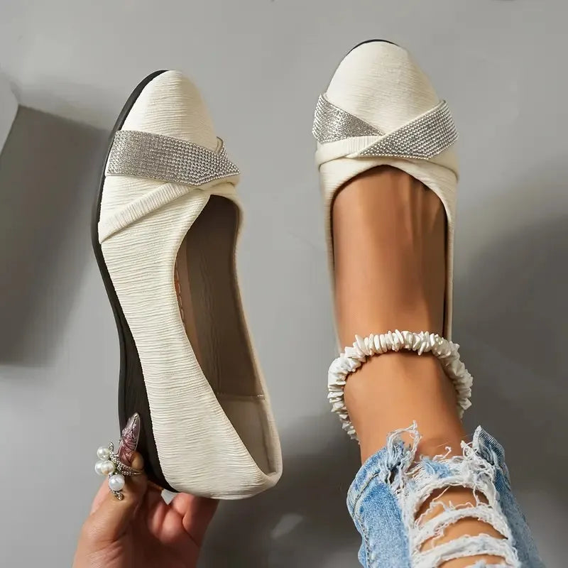 Round Toe Flat Bottom Fashion Rhinestone Low-cut Slip-on Women's Casual Shoes