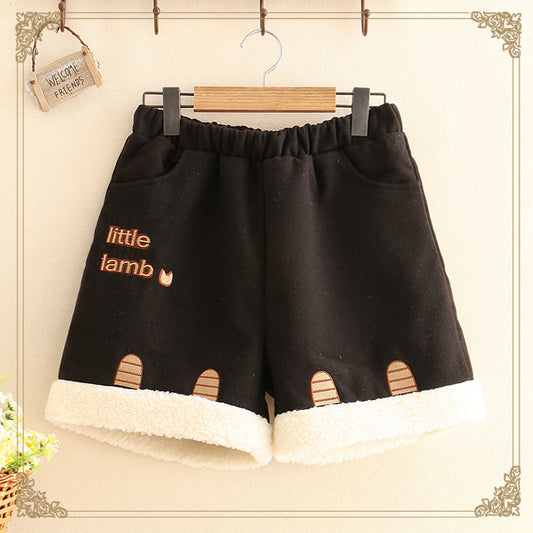 Plush Japanese style woolen shorts