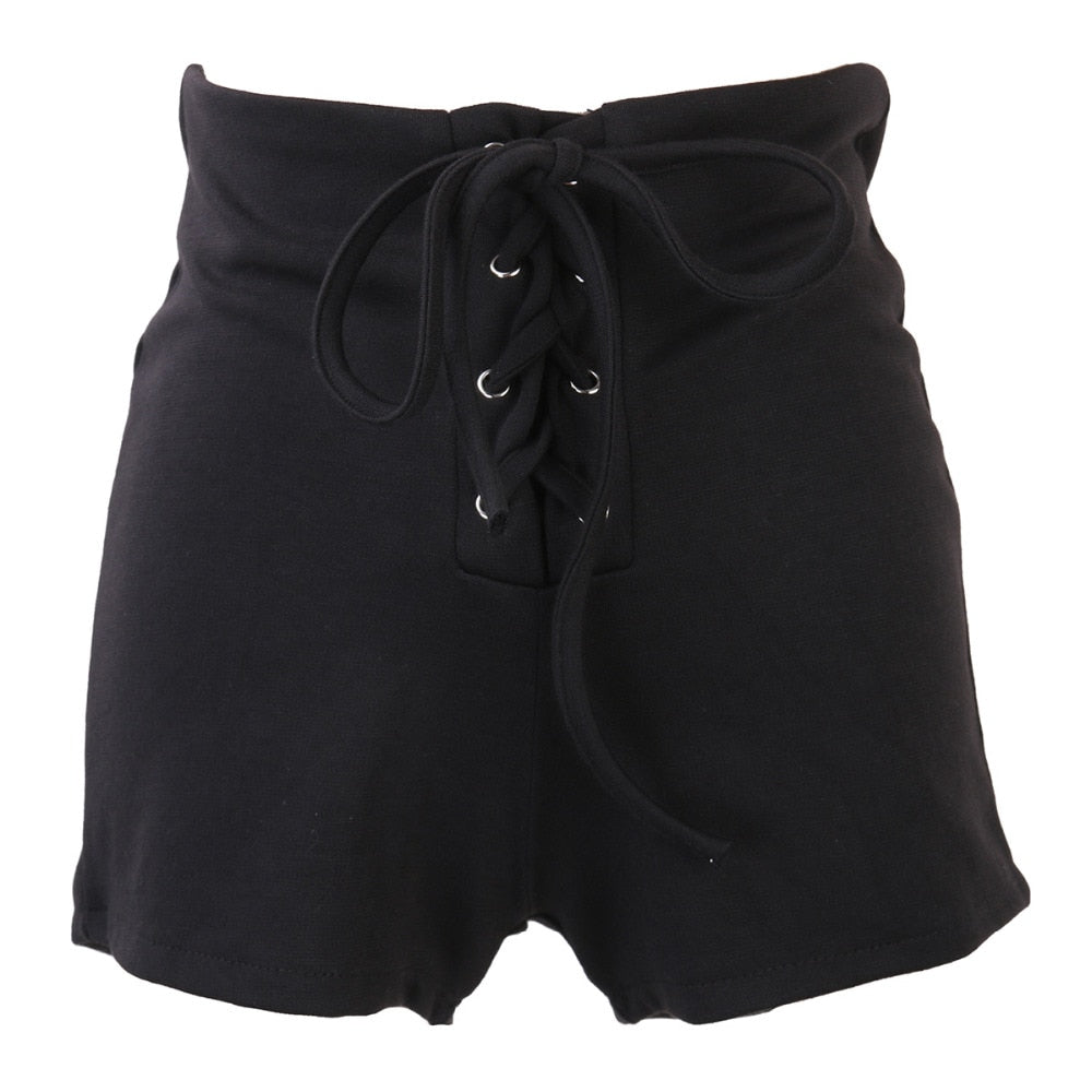 Eyelet straps slim shorts