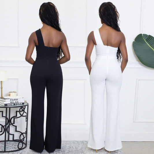 Wear Elegance dekorativt spænde off-shoulder jumpsuit