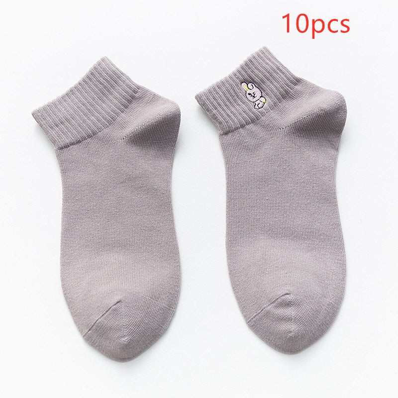 Female Japanese cartoon shallow mouth socks