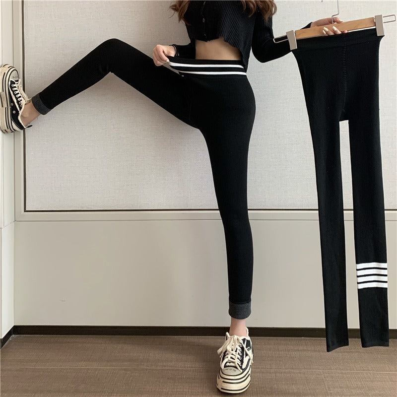 Add velvet and thickened leggings