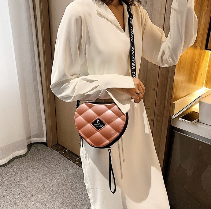 Large capacity slant bag
