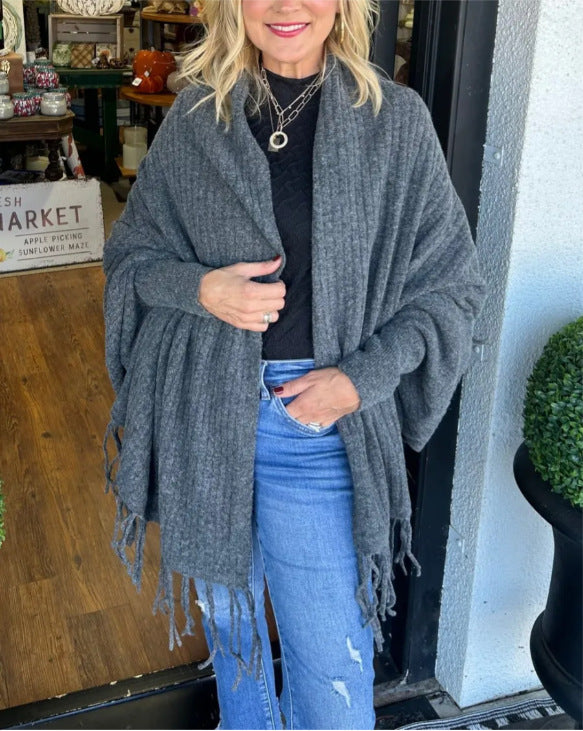 Fashionable Knitted Tassel Inverness