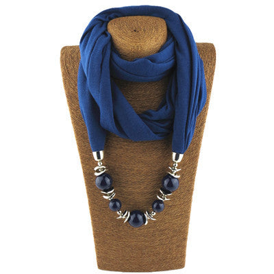 Gorgeous Bead Pendant Ring Bib Ladies