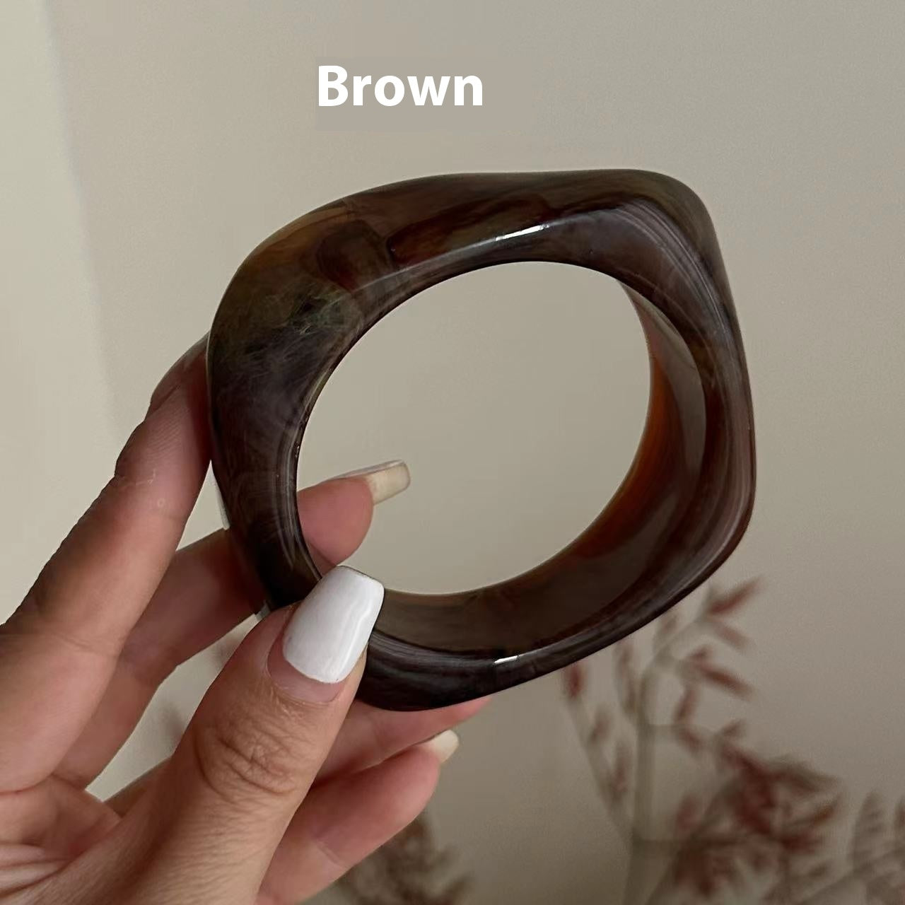 Europæisk og amerikansk overdrevet Ins Style Akryl Mode Armbånd Uregelmæssigt Gennemsigtigt Design