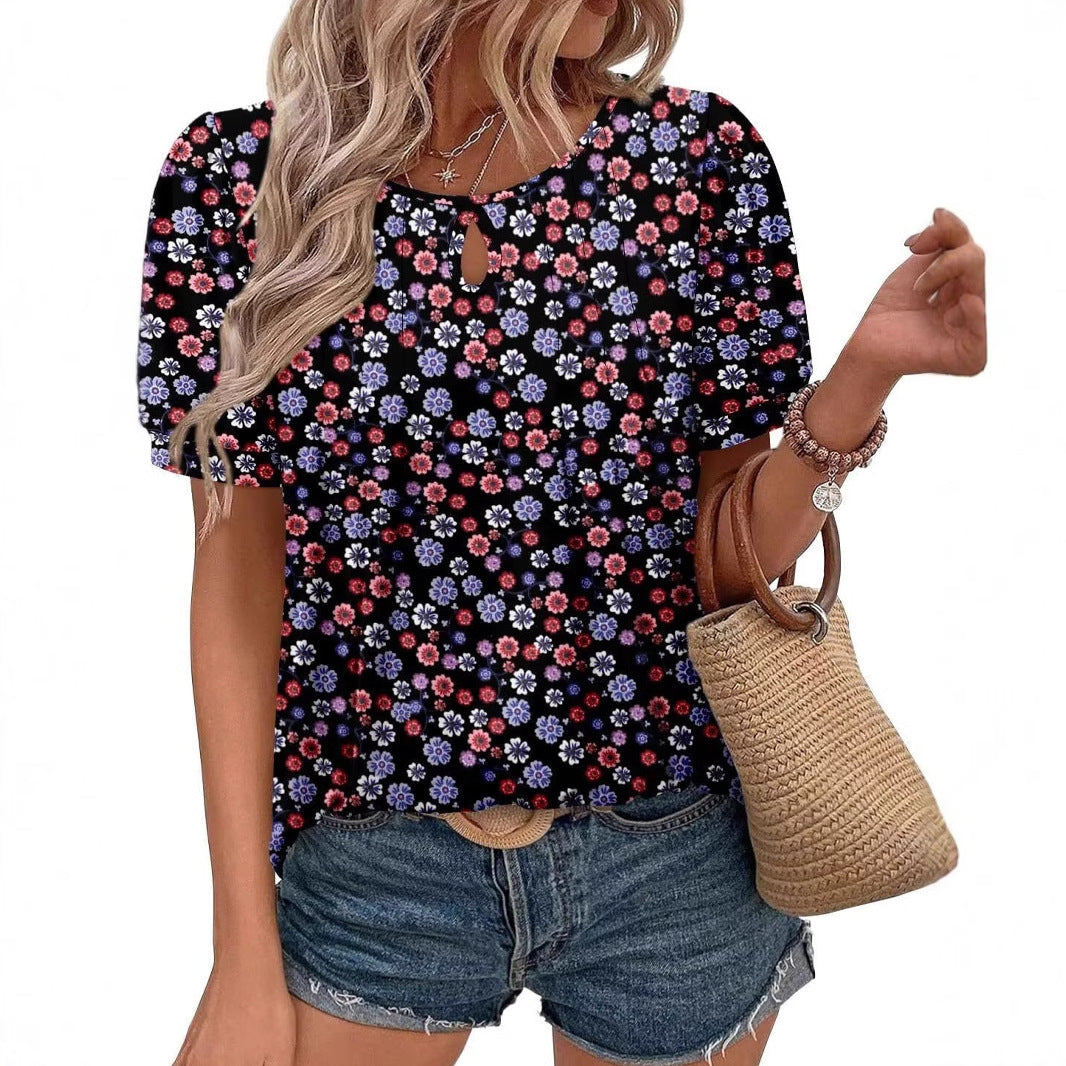 Rundhalset T-shirt til kvinder med blomsterprint