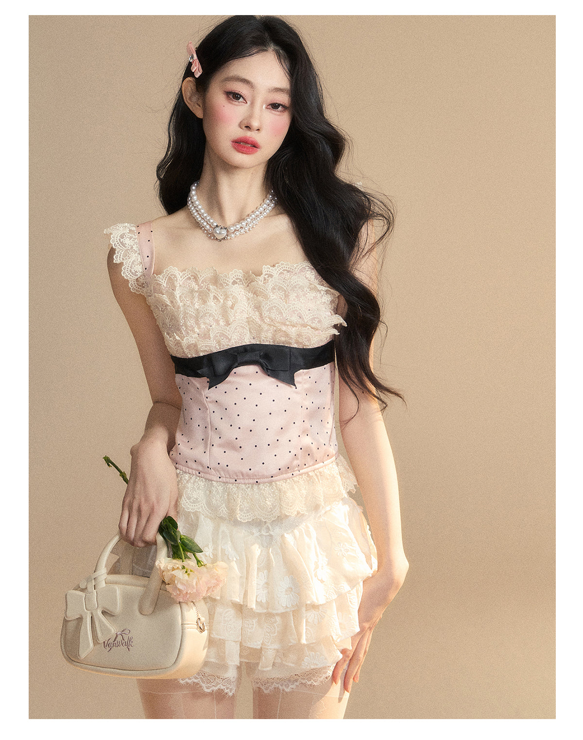 Off-shoulder Beautiful Lace T-shirt