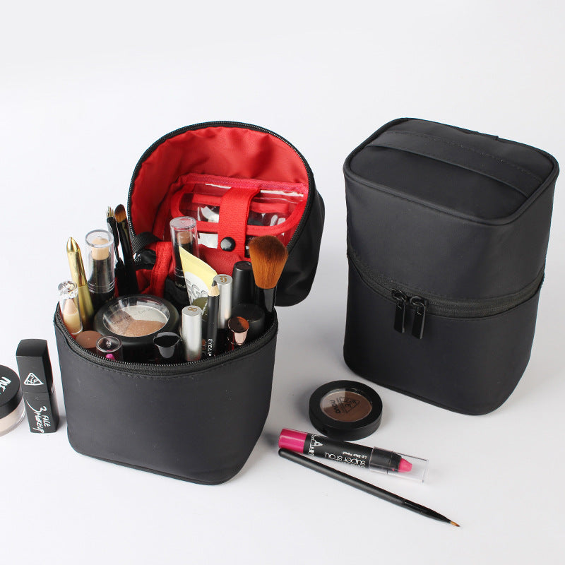 Three-dimensional waterproof portable cosmetic bag