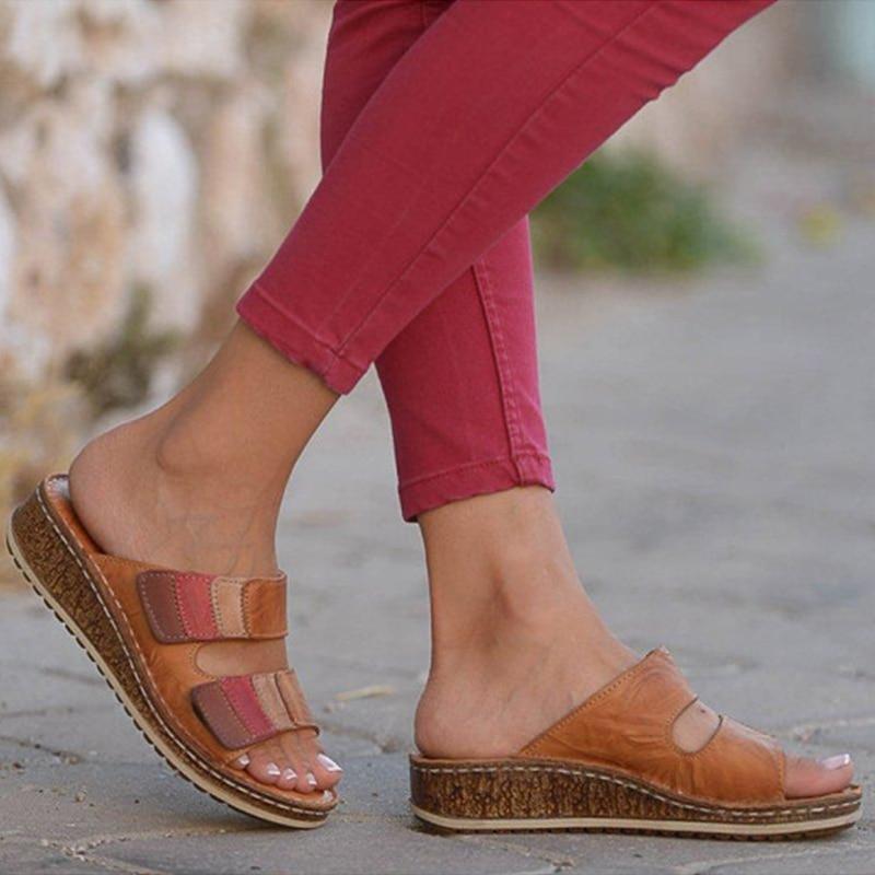 Thick sole, simple and versatile mother sandals