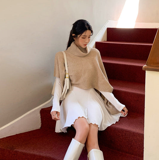 Round Neck Long Sleeved Pleated Short Skirt For Women