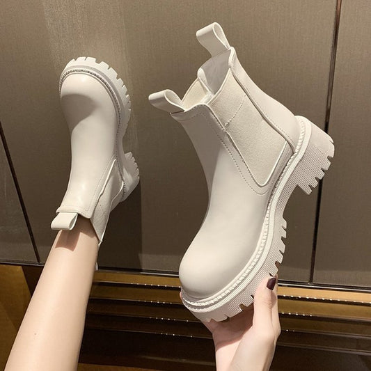 Round Toe Thick-soled Fashion Chimney And Fleece Ankle Boots