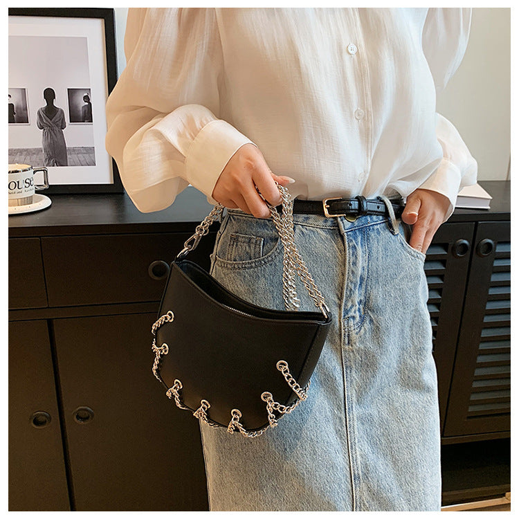 Metal Chain Air Eye Shoulder Bag