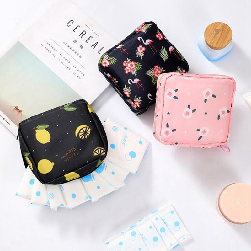 Sanitary napkin aunt towel storage bag girl heart portable
