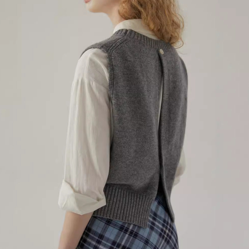 French Retro Gray Round-collar Twist Knitted Vest