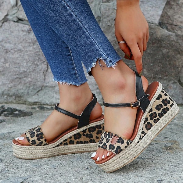 Women's shoes with thick bottom