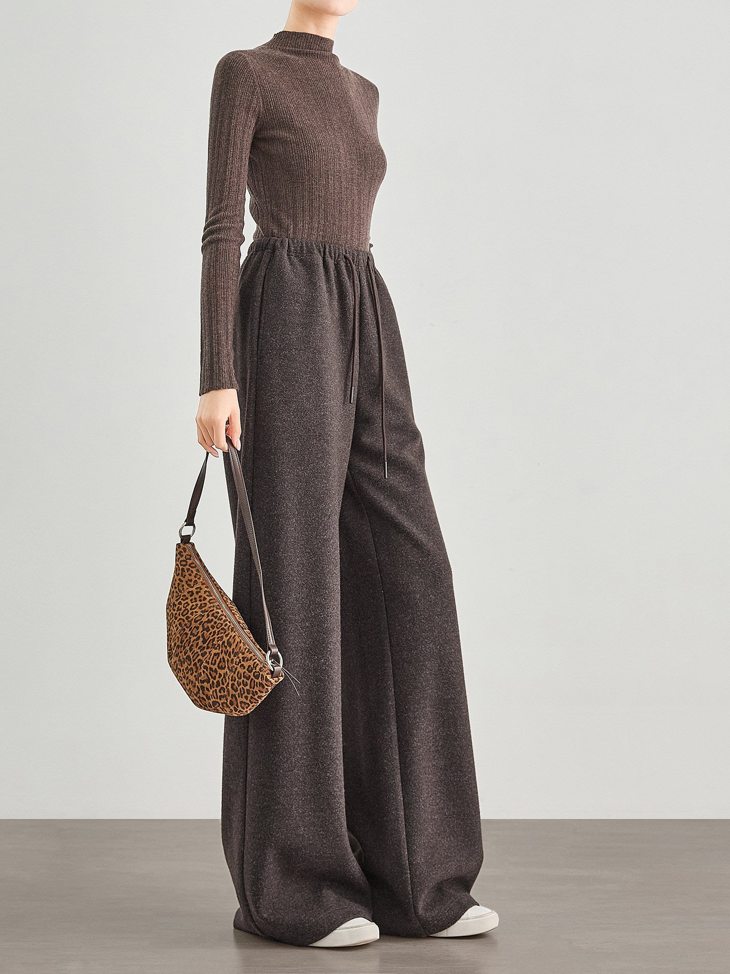Womens Wool-Blend Patterned Tweed Casual Sweatpants