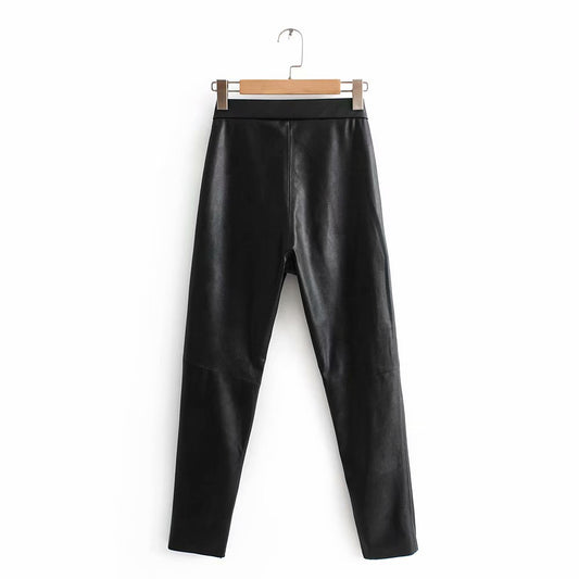 High-waisted leggings are versatile and versatile